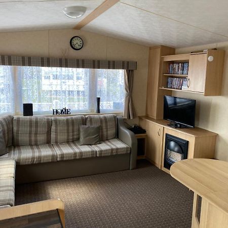 3 Bedroom 8 Berth Standard Basic Caravans With Hot Tub,Mountain Bikes تاتيرشال المظهر الخارجي الصورة
